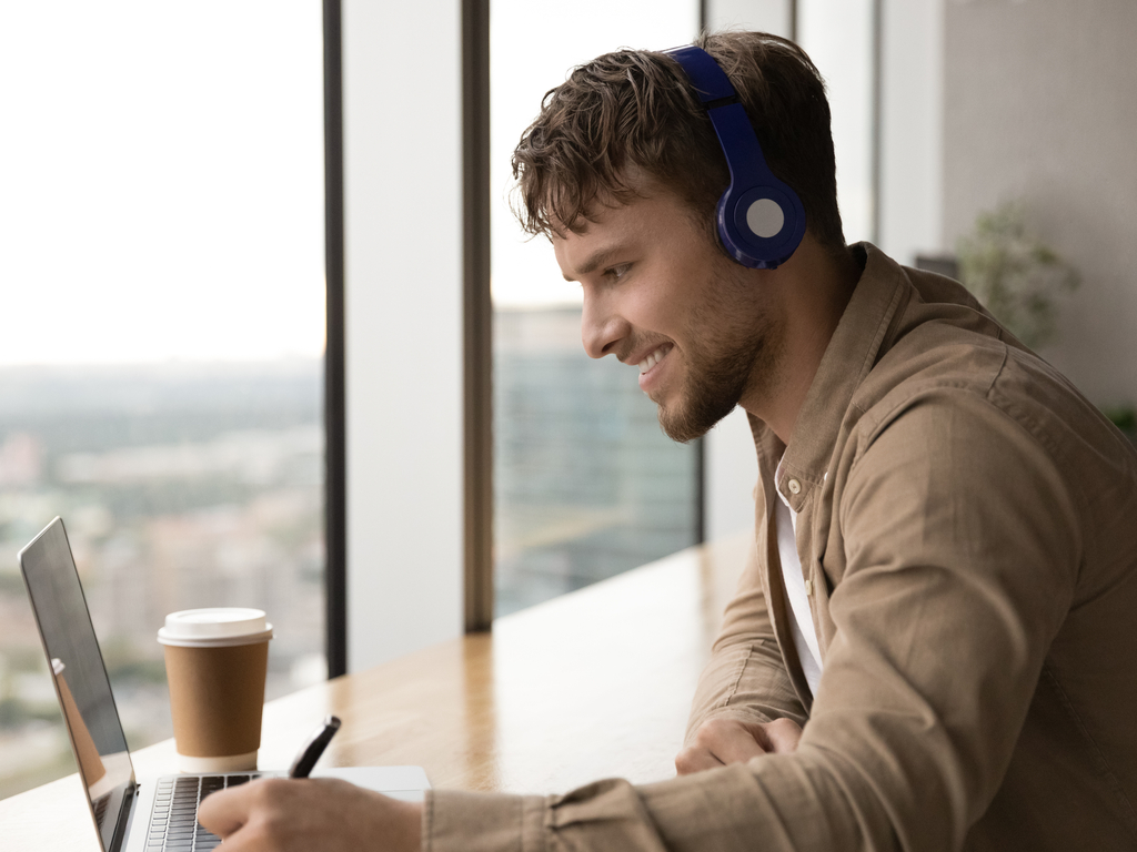 specialist translations man translator skrivanek gmbh specialist translations man translator skrivanek gmbh